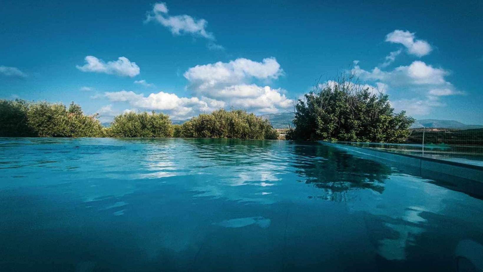 Thea * Sitia (Crete)